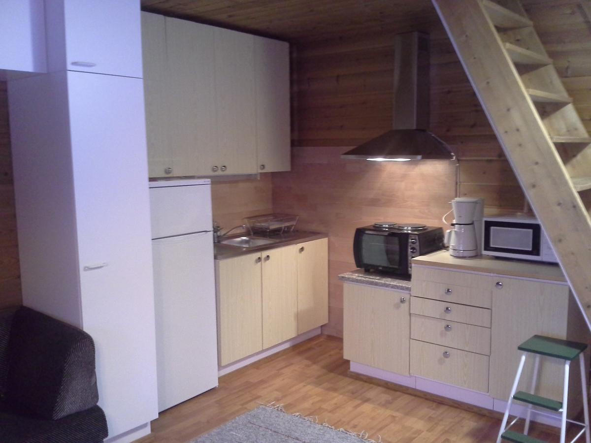 Vipati Cottage Ylitornio エクステリア 写真